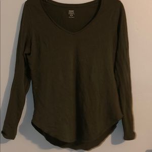 long sleeve green shirt